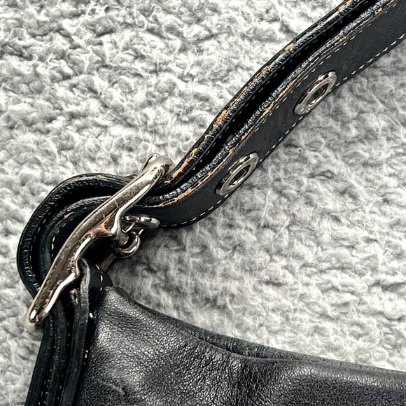 Vintage Coach Soho L052-1416 Black Leather Bag Hobo Shoulder Purse - Picture 4 of 10